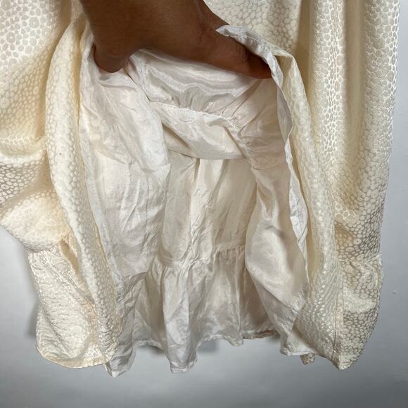 Stone Cold Fox Jacquard Pistol Backless Mini Dress 2 M/L White Satin Ruffle Hem - Picture 7 of 9